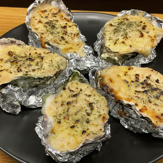 広島県産 牡蠣の殻付きグラタン